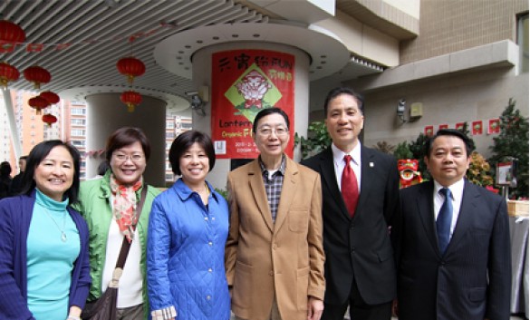 Mr. SUEN Kwok-lam and guests